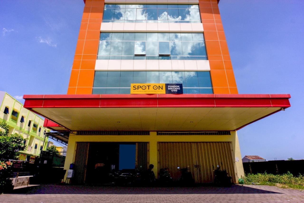 Hotel Oyo 1790 Bintang 2*