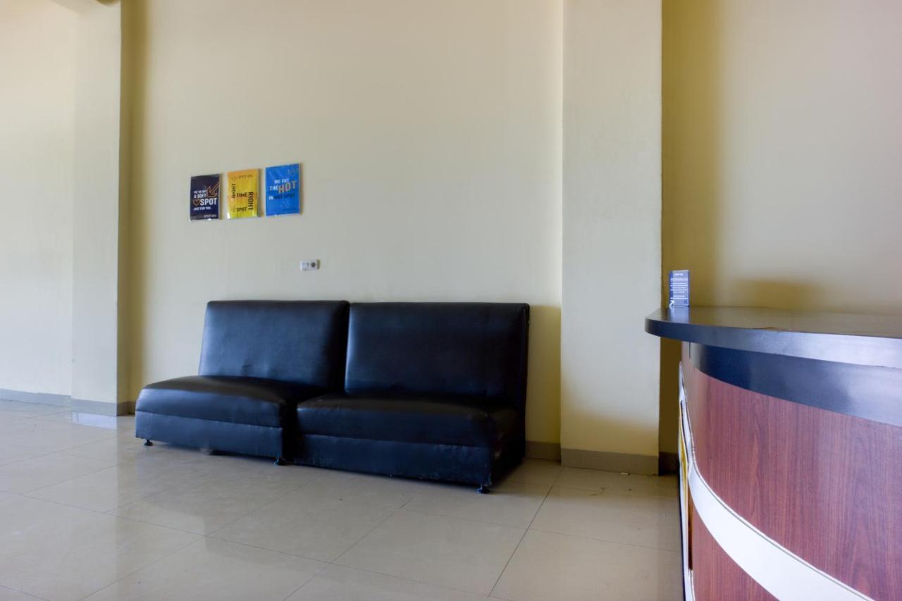 Hotel Oyo 1790 Bintang Makassar
