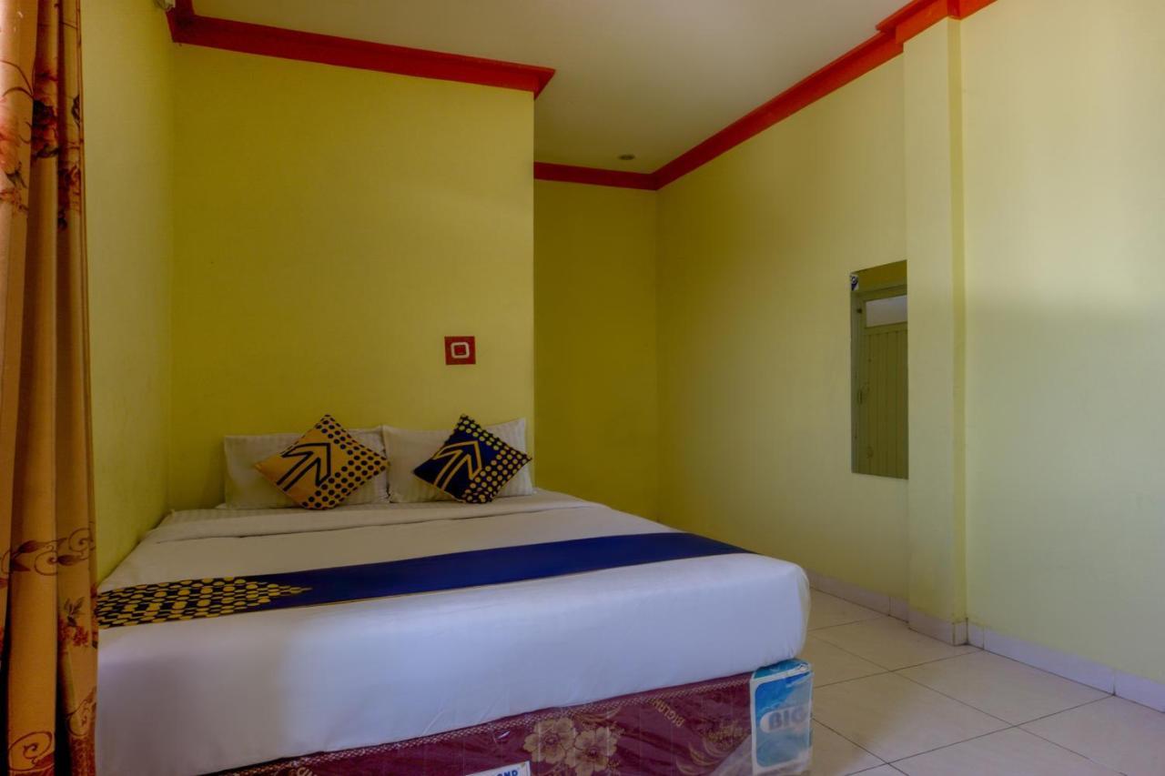 Hotel Oyo 1790 Bintang Makassar